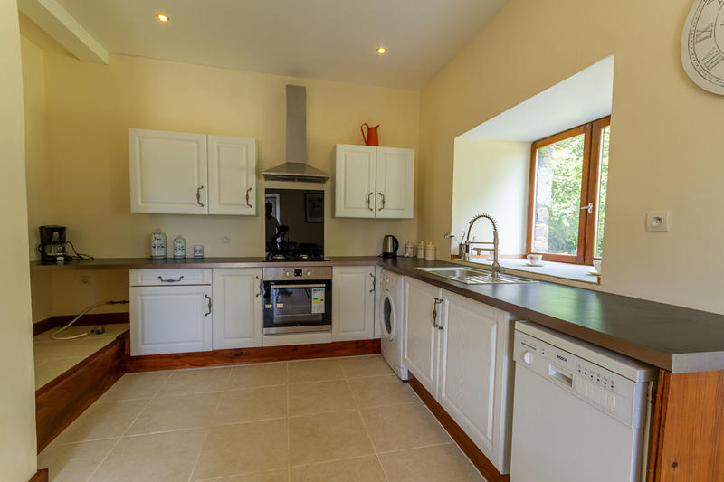 Maison - 321 m² - 12 pièces