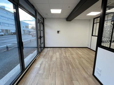 Local commercial - 120 m²