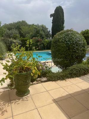 Maison d'architecte - 190 m² - 6 pièces