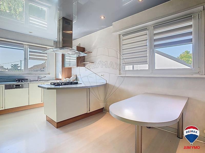 Maison - 134 m² - 5 pièces