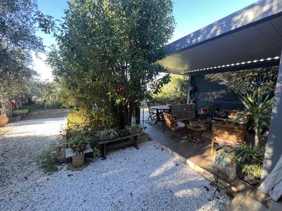 Maison - 206 m² - 3 pièces