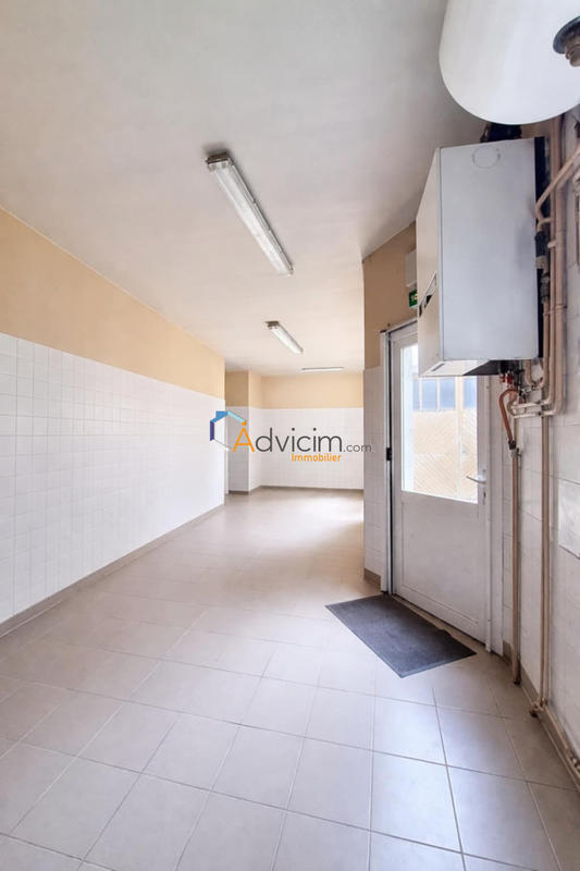 Maison ancienne - 216 m² - 7 pièces