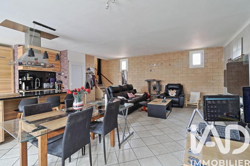 Maison - 103 m² - 4 pièces