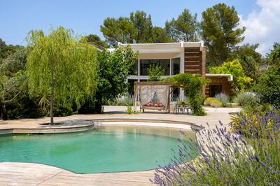 Villa - 181 m² - 5 pièces