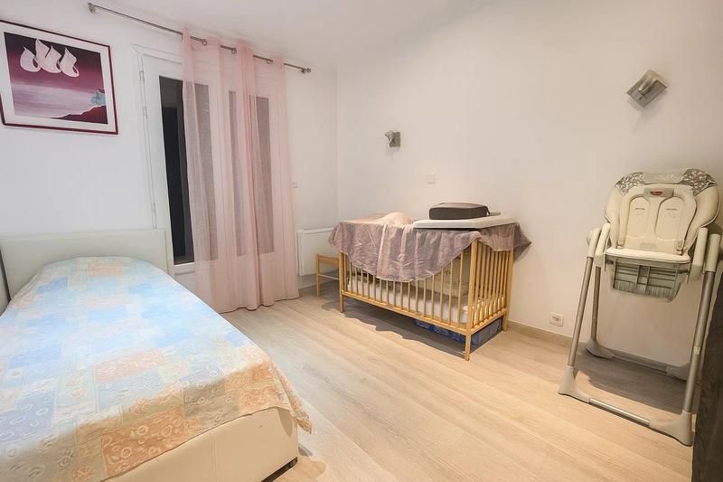 Maison - 138 m² - 8 pièces