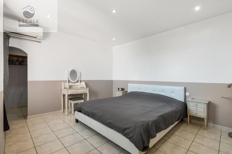 Maison - 133 m² - 6 pièces