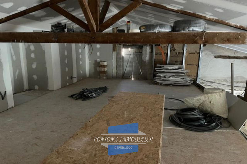 Grange - 106 m² - 4 pièces