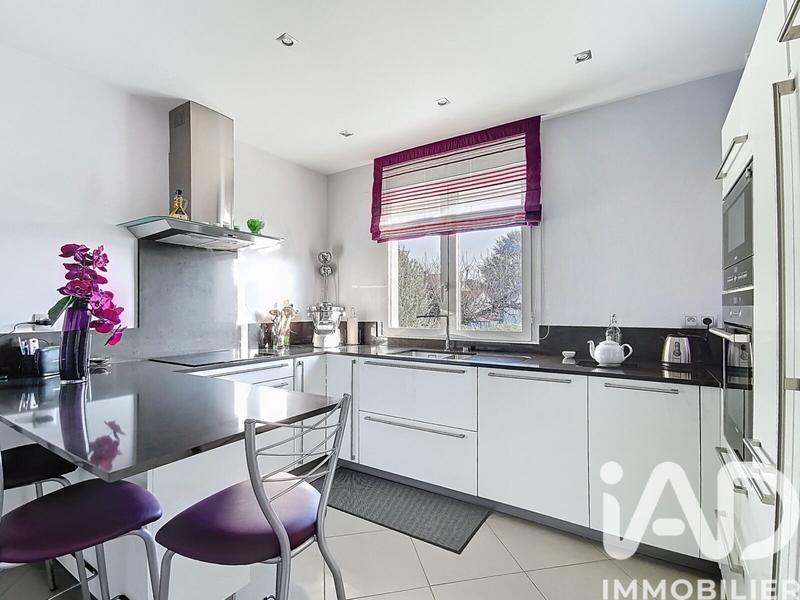 Maison - 106 m² - 4 pièces