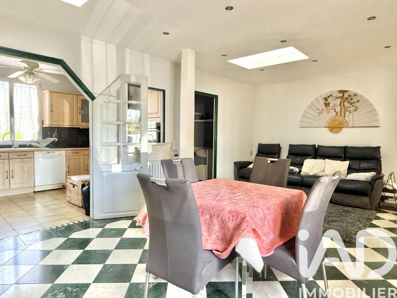 Maison - 80 m² - 3 pièces