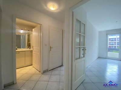 Appartement - 68 m² - 3 pièces