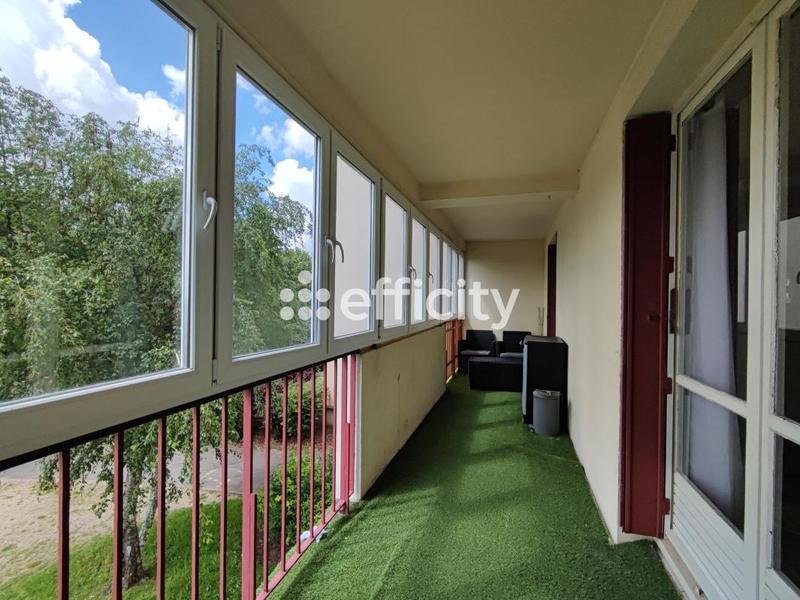 Appartement - 100 m² - 5 pièces