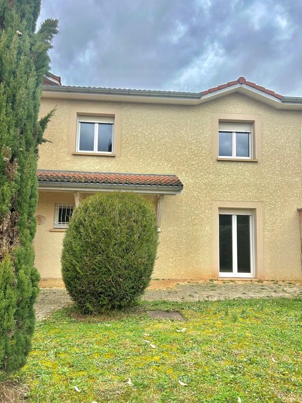 Maison - 105 m² - 5 pièces