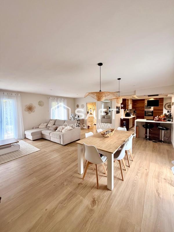 Maison - 155 m² - 6 pièces