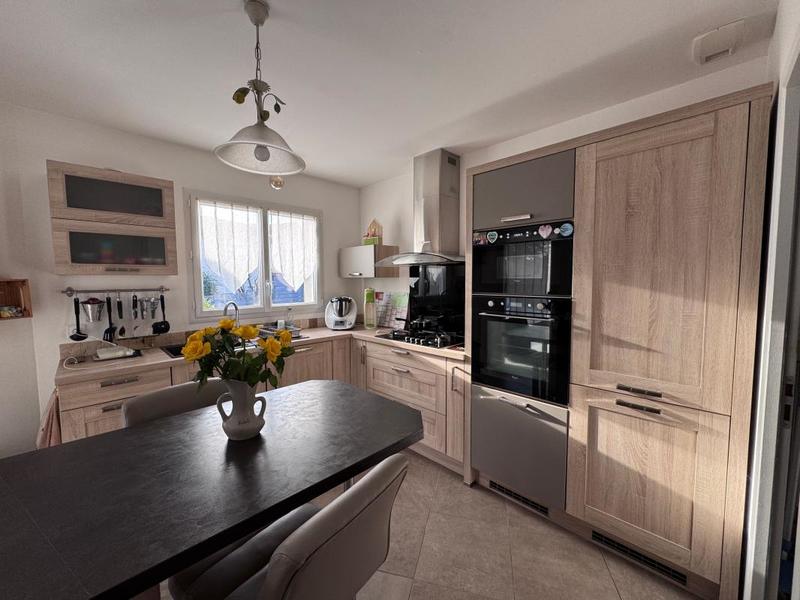 Maison - 108 m² - 4 pièces