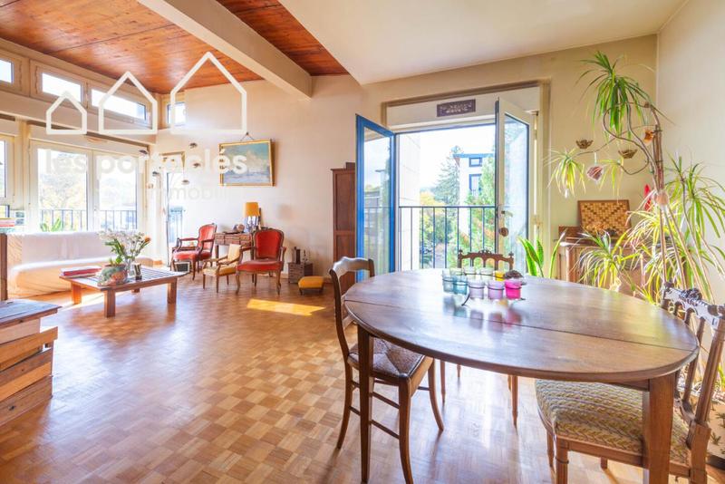 Appartement - 92 m² - 5 pièces