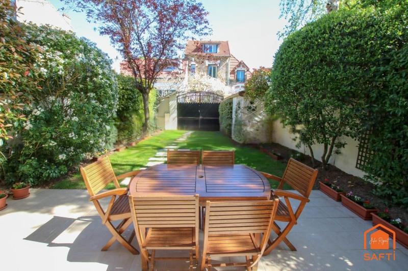 Maison de maîtres - 120 m² - 6 pièces