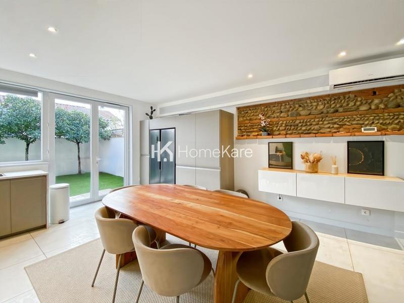 Maison - 91 m² - 4 pièces