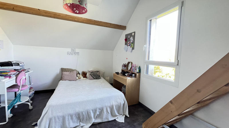 Maison - 1 730 m² - 8 pièces