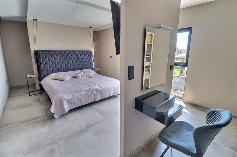 Maison contemporaine - 152 m² - 5 pièces