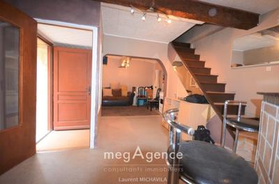 Maison - 85 m² - 5 pièces