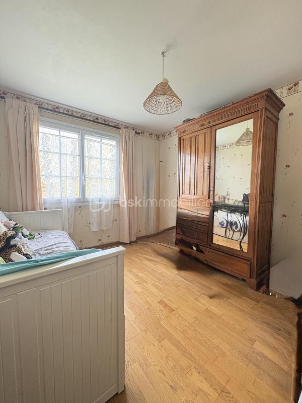 Maison - 93 m² - 5 pièces