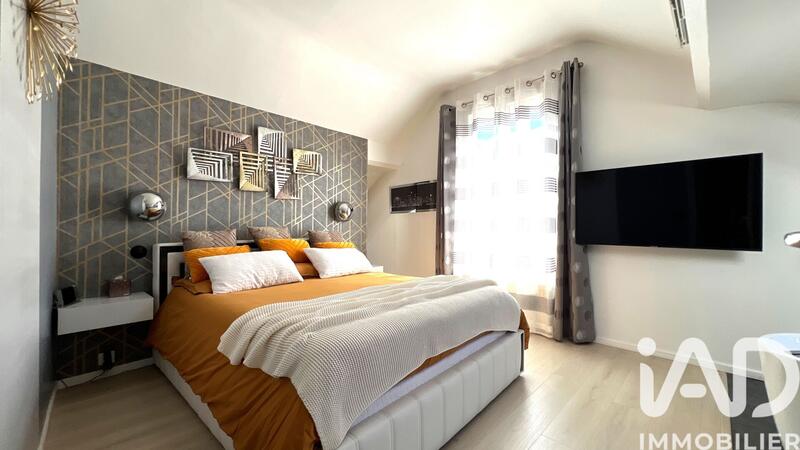 Maison - 156 m² - 5 pièces