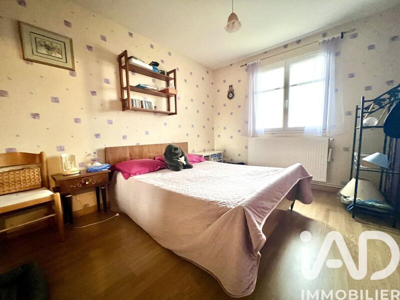 Maison - 179 m² - 8 pièces