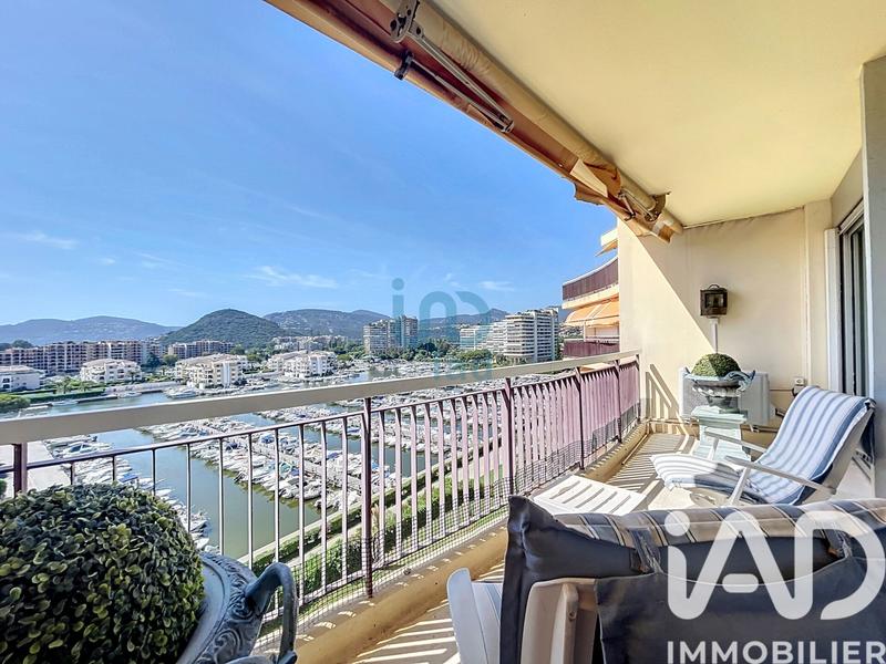 Appartement - 110 m² - 4 pièces