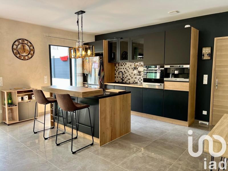 Maison - 107 m² - 5 pièces