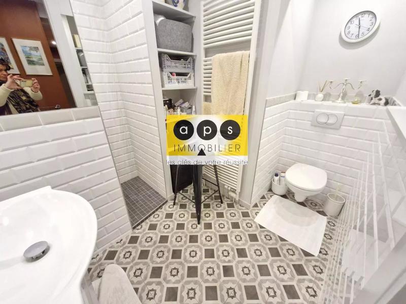 Maison de ville - 200 m² - 8 pièces