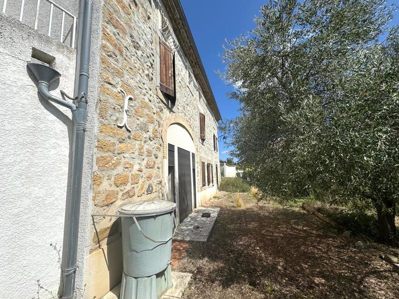 Maison - 184 m² - 7 pièces