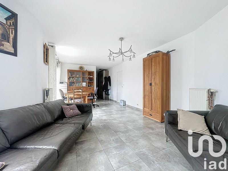 Appartement - 95 m² - 5 pièces