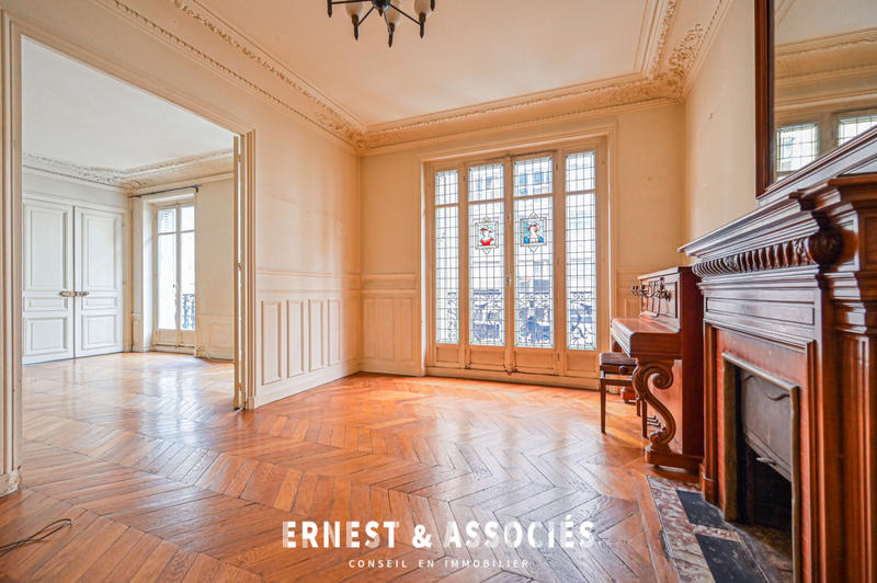 Appartement - 124 m² - 5 pièces