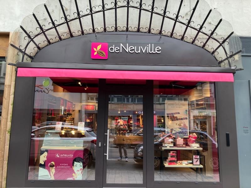 Local commercial - 102 m²