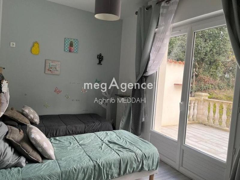 Maison - 178 m² - 10 pièces