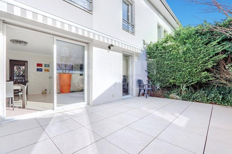 Maison de ville - 178 m² - 7 pièces