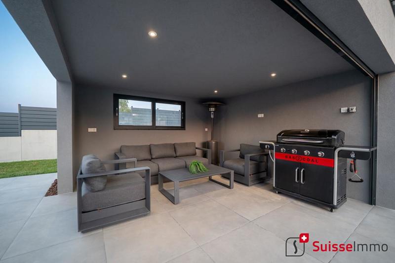 Villa - 302 m² - 7 pièces