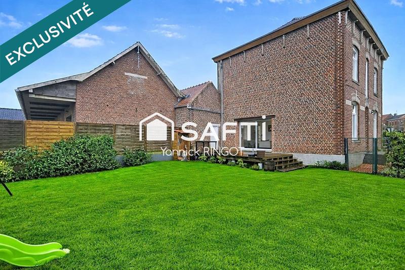 Maison - 171 m² - 8 pièces