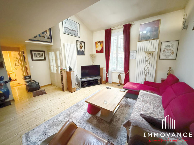 Maison - 120 m² - 5 pièces