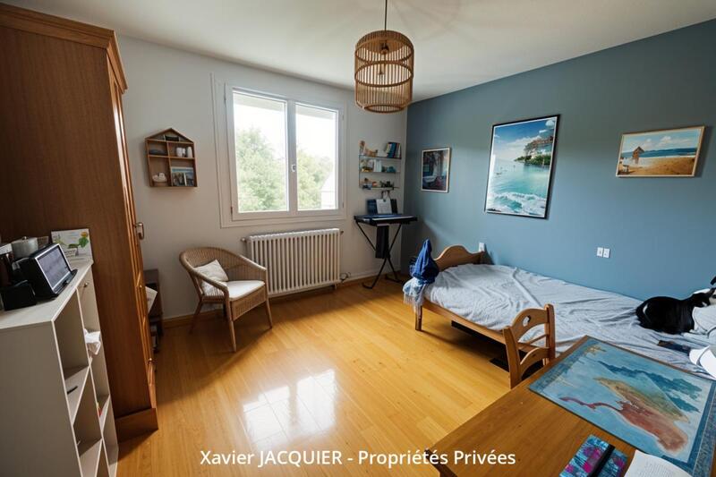 Maison - 108 m² - 4 pièces