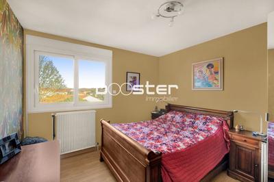 Appartement ancien - 114 m² - 5 pièces