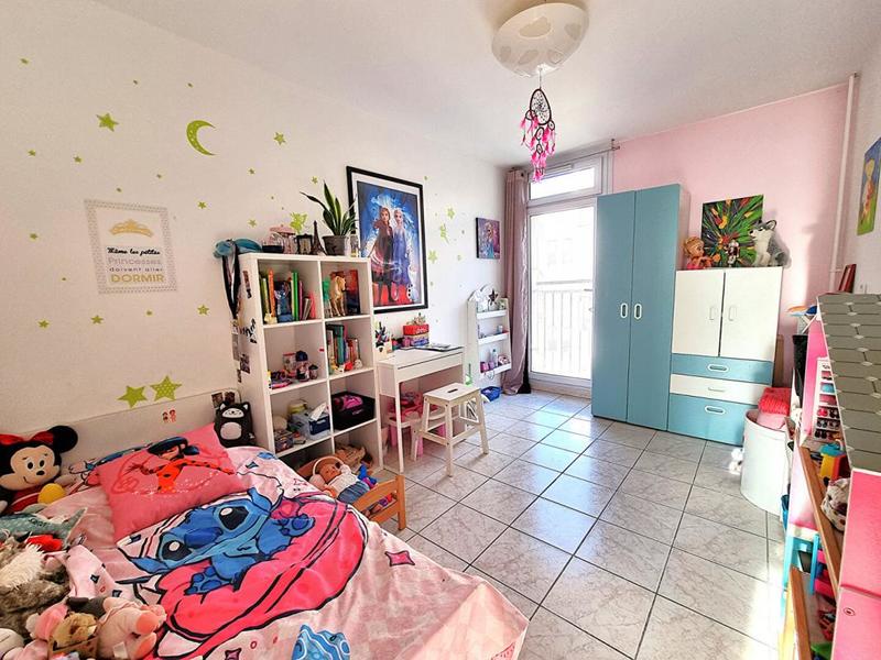 Appartement - 106 m² - 4 pièces