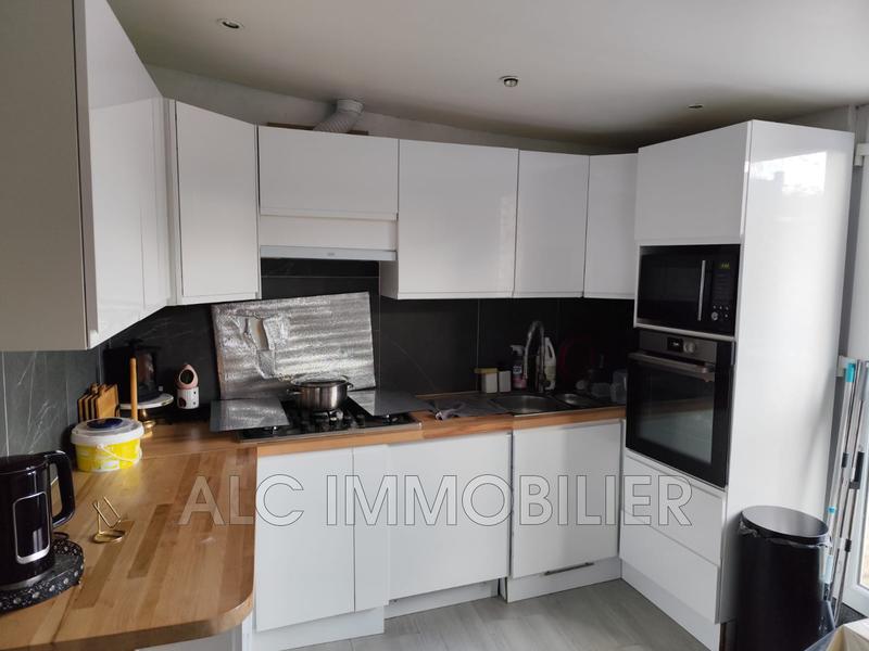 Maison - 91 m² - 4 pièces