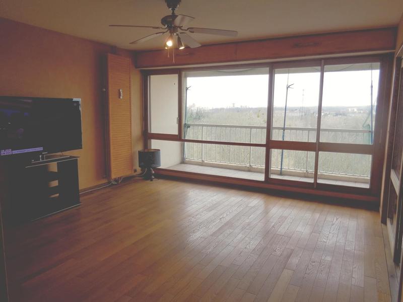 Appartement - 90 m² - 4 pièces