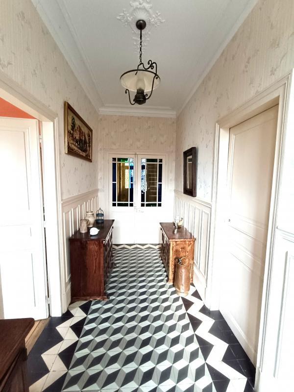 Maison - 210 m² - 5 pièces