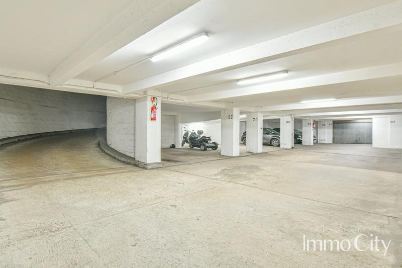 Parking - 12 m²