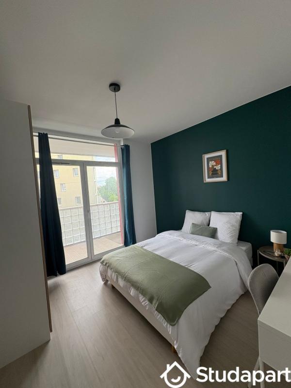 Chambre - 10 m² - 1 pièce