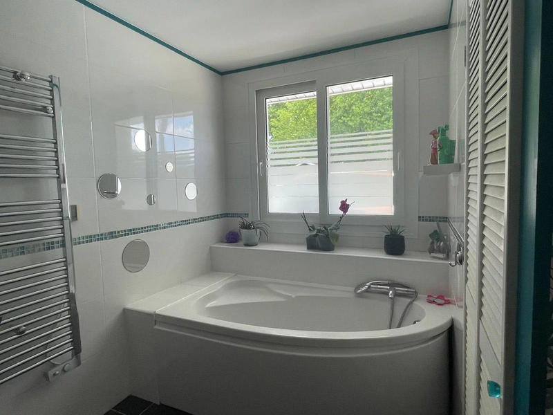 Maison - 115 m² - 5 pièces