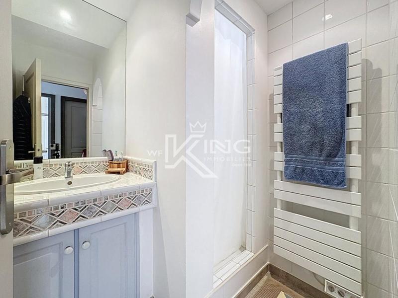 Appartement - 94 m² - 3 pièces