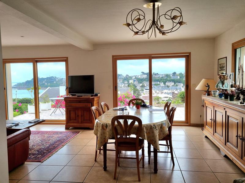 Maison contemporaine - 107 m² - 6 pièces